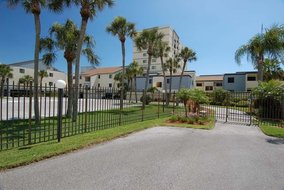 Gulf Shores Realty: 1653183847